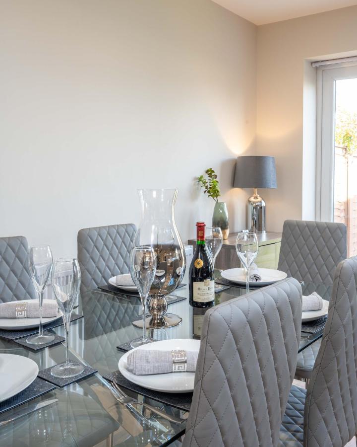 The Oaklands - Luxury Spacious 6-Bed, Near Solihull, Birmingham City, Jlr, Nec, Airport, Resorts World, Hs2 Екстер'єр фото