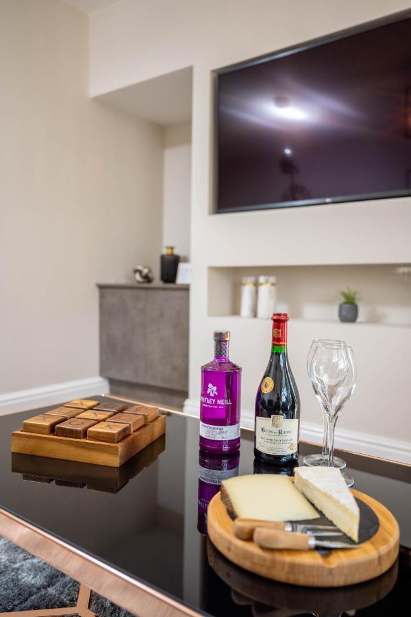 The Oaklands - Luxury Spacious 6-Bed, Near Solihull, Birmingham City, Jlr, Nec, Airport, Resorts World, Hs2 Екстер'єр фото