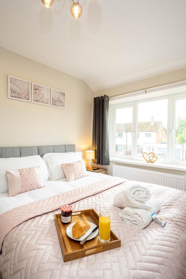 The Oaklands - Luxury Spacious 6-Bed, Near Solihull, Birmingham City, Jlr, Nec, Airport, Resorts World, Hs2 Екстер'єр фото